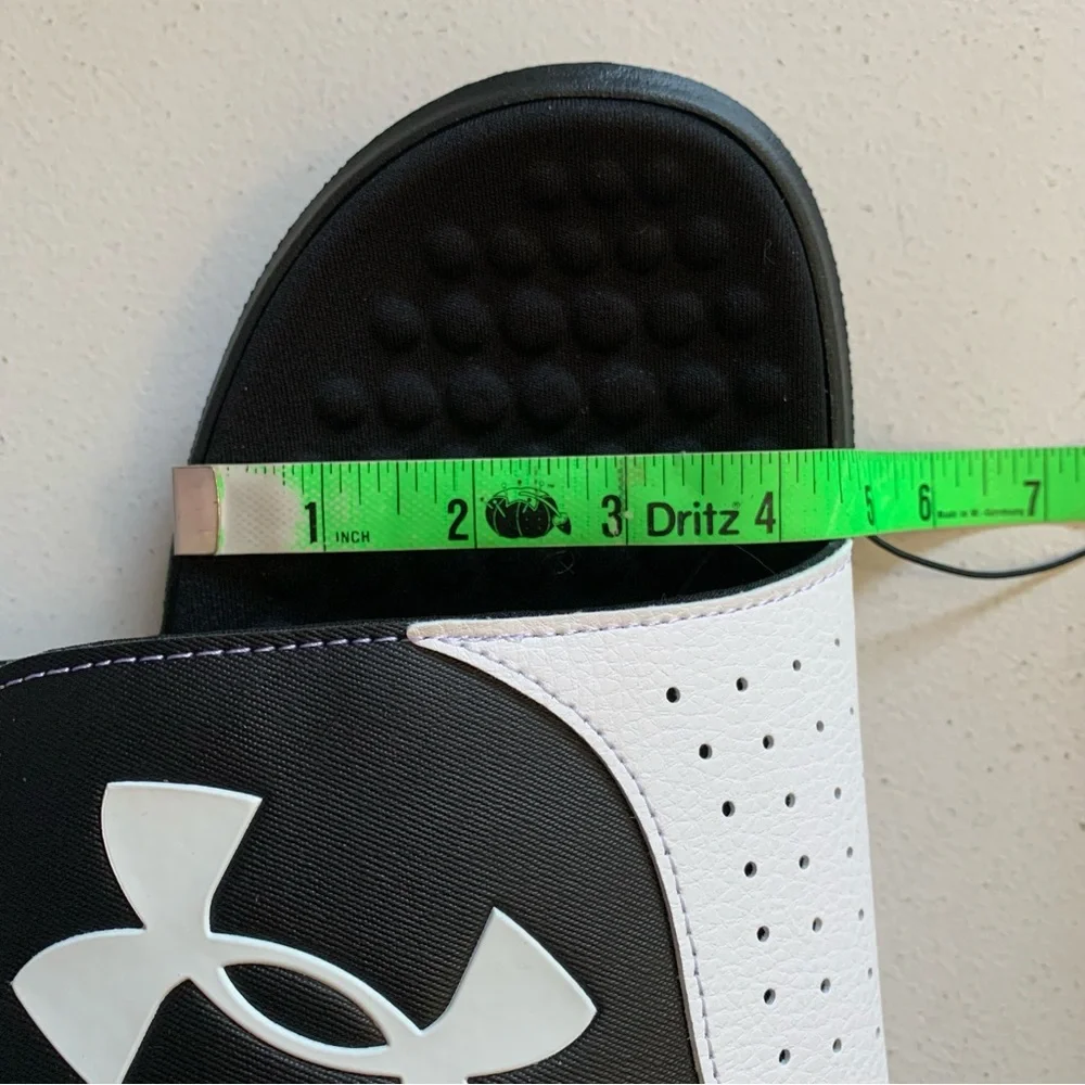 Under Armour Men’s Black & White Slide Sandals Size 17 NWT